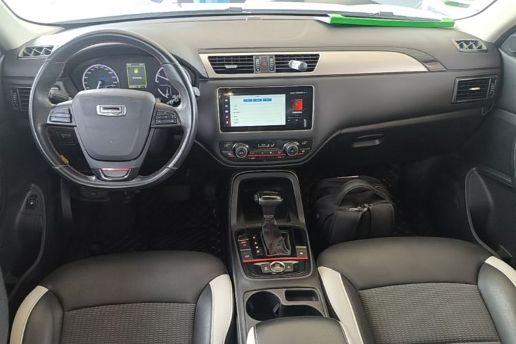 Used Qoros 5 2019 1.6T Automatic Zhiyun Connect (AliOS) Edition Prestige Model Center Console