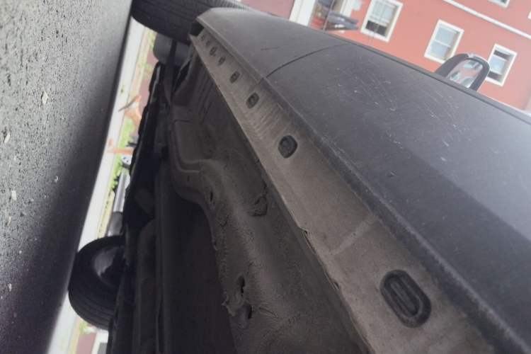 Used Qoros 5 2019 1.6T Automatic Zhiyun Connect (AliOS) Edition Prestige Model Chassis Rear Left