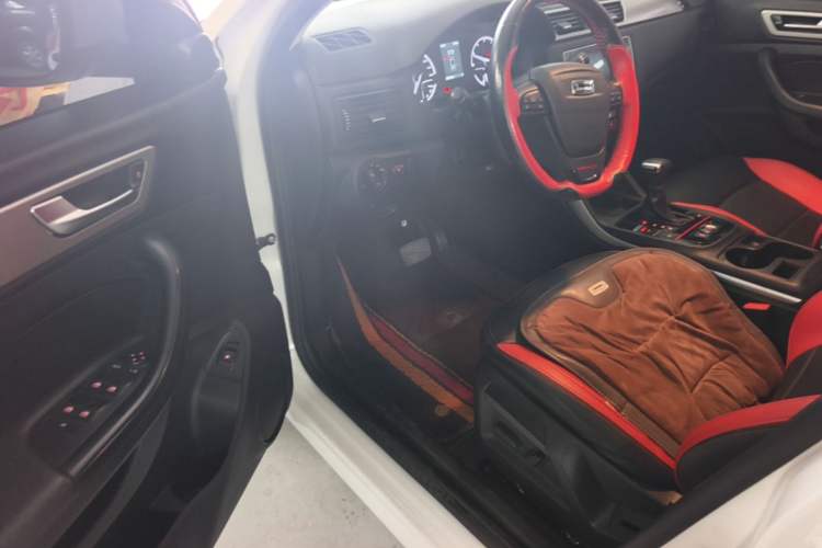 Used Qoros 5 2019 1.6T Automatic Zhiyun Connect (AliOS) Edition Prestige Model Driver Seat