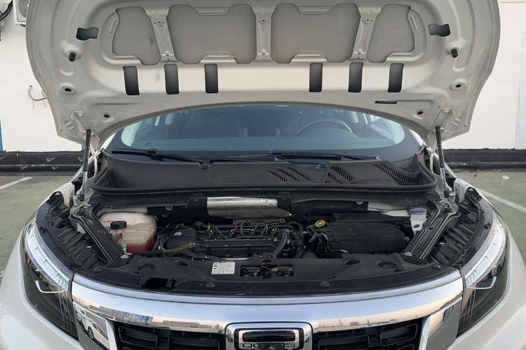 Used Qoros 5 2019 1.6T Automatic Zhiyun Connect (AliOS) Edition Prestige Model Engine Bay