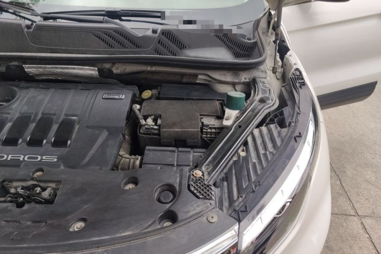 Used Qoros 5 2019 1.6T Automatic Zhiyun Connect (AliOS) Edition Prestige Model Engine Bay Left