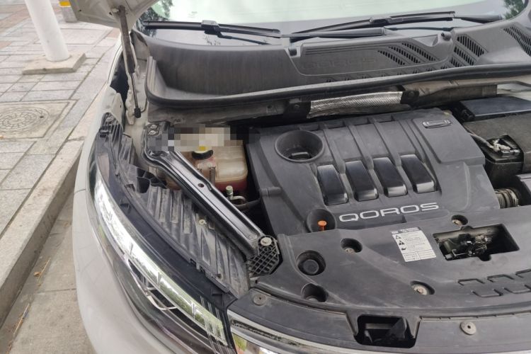 Used Qoros 5 2019 1.6T Automatic Zhiyun Connect (AliOS) Edition Prestige Model Engine Bay Right