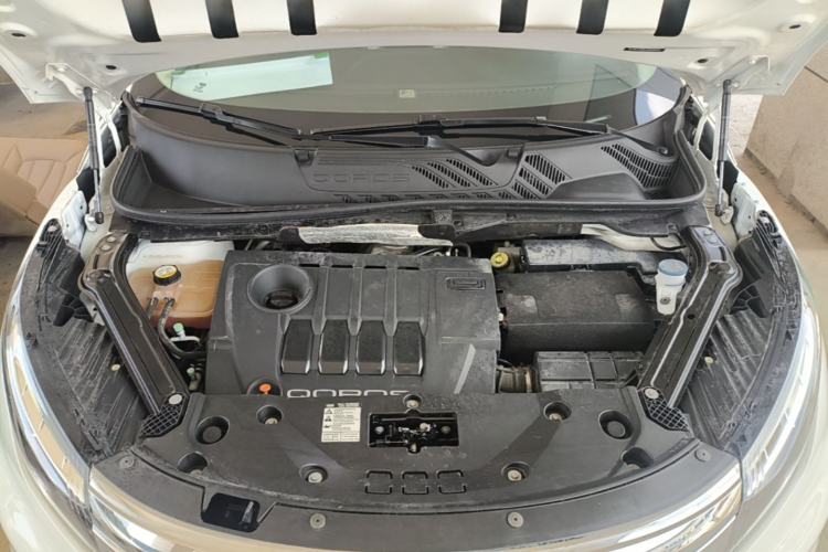 Used Qoros 5 2019 1.6T Automatic Zhiyun Connect (AliOS) Edition Prestige Model Engine Bay