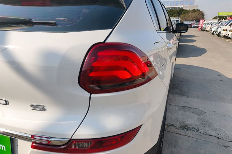 Used Qoros 5 2019 Qoros 5S 1.6 TGDI Prestige Model Exterior 6