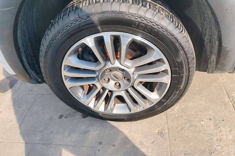 Used Qoros 5 2019 Qoros 5S 1.6 TGDI Prestige Model Exterior 7