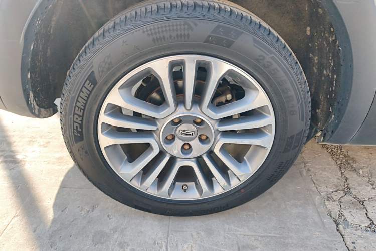 Used Qoros 5 2019 Qoros 5S 1.6 TGDI Prestige Model Exterior 8