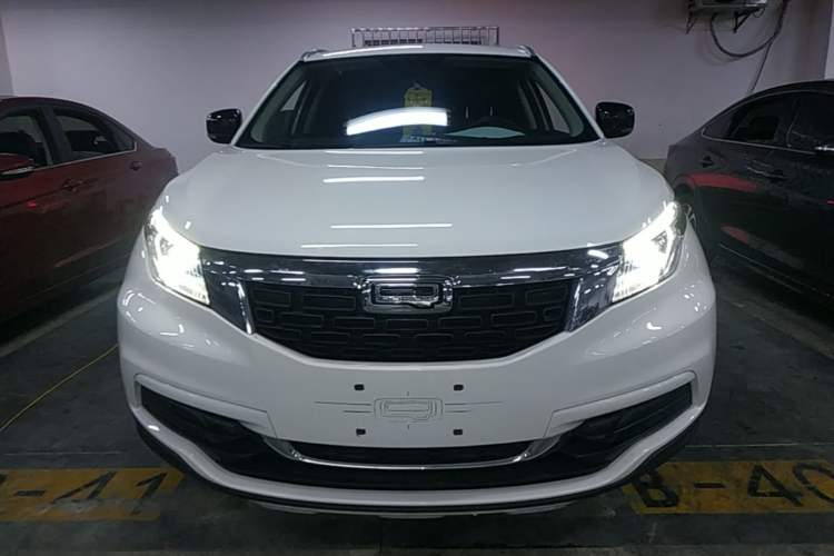 Used Qoros 5 2019 Qoros 5S 1.6 TGDI Prestige Model Front
