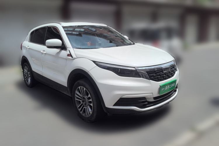 Used Qoros 5 2019 1.6T Automatic Zhiyun Connect (AliOS) Edition Prestige Model Front Right 45 Deg