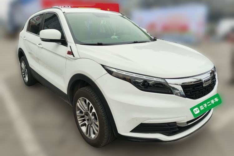 Used Qoros 5 2019 Qoros 5S 1.6 TGDI Prestige Model Front Right 45 Deg