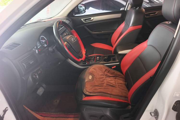 Used Qoros 5 2019 1.6T Automatic Zhiyun Connect (AliOS) Edition Prestige Model Left Front Seat
