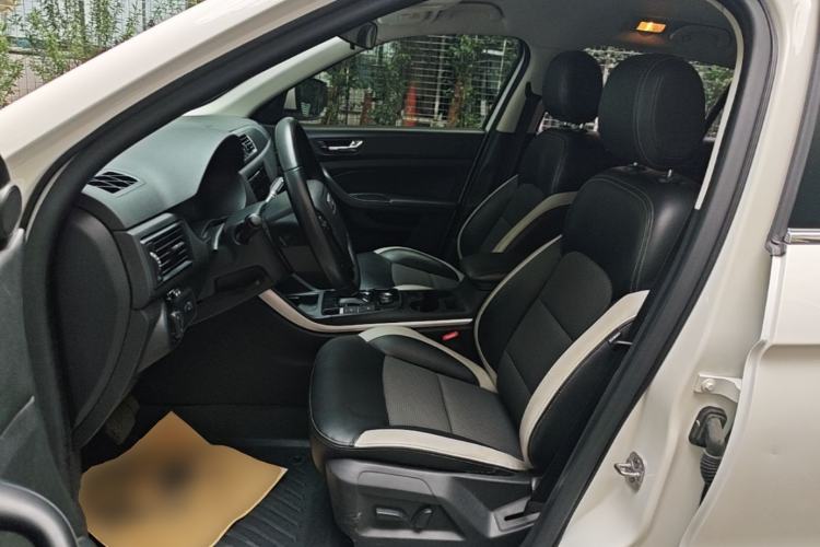 Used Qoros 5 2019 Qoros 5S 1.6 TGDI Leading Model Left Front Seat