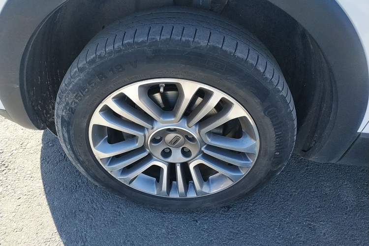 Used Qoros 5 2019 1.6T Automatic Zhiyun Connect (AliOS) Edition Prestige Model Left Front Wheel Hub
