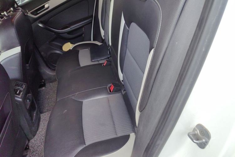 Used Qoros 5 2019 1.6T Automatic Zhiyun Connect (AliOS) Edition Prestige Model Left Rear Seat