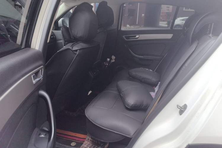 Used Qoros 5 2019 1.6T Automatic Zhiyun Connect (AliOS) Edition Prestige Model Left Rear Seat