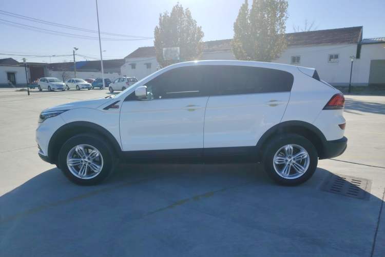 Used Qoros 5 2019 Qoros 5S 1.6 TGDI Leading Model Left Side