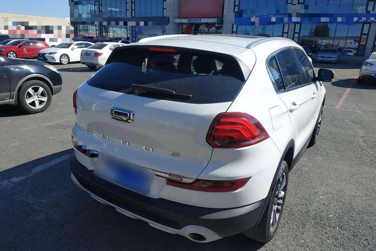Used Qoros 5 2019 1.6T Automatic Zhiyun Connect (AliOS) Edition Prestige Model Rear Right 45 Deg