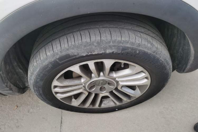 Used Qoros 5 2019 1.6T Automatic Zhiyun Connect (AliOS) Edition Prestige Model Right Front Wheel Hub