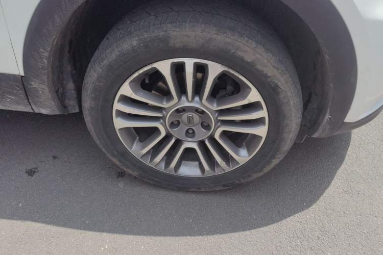 Used Qoros 5 2019 1.6T Automatic Zhiyun Connect (AliOS) Edition Prestige Model Right Front Wheel Hub