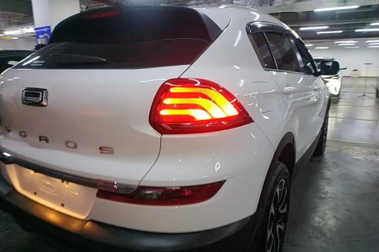 Used Qoros 5 2019 Qoros 5S 1.6 TGDI Prestige Model Right Rear Taillight