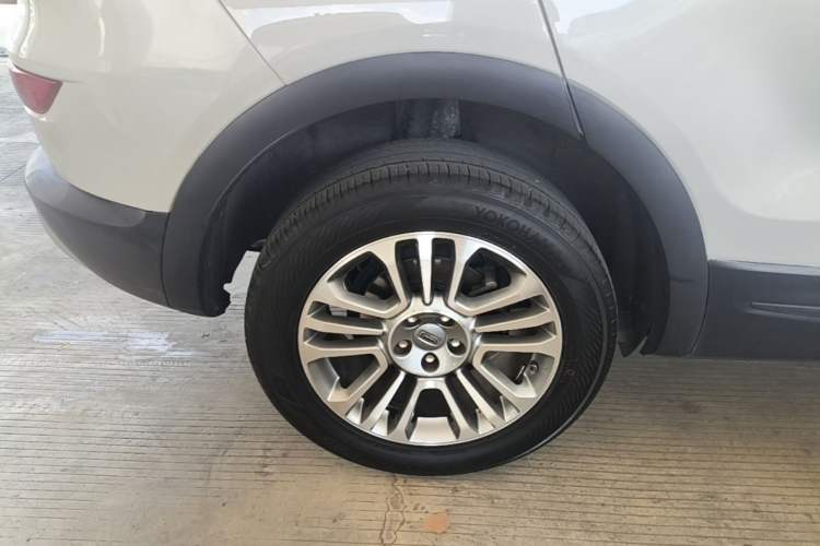 Used Qoros 5 2019 1.6T Automatic Zhiyun Connect (AliOS) Edition Prestige Model Right Rear Wheel Hub