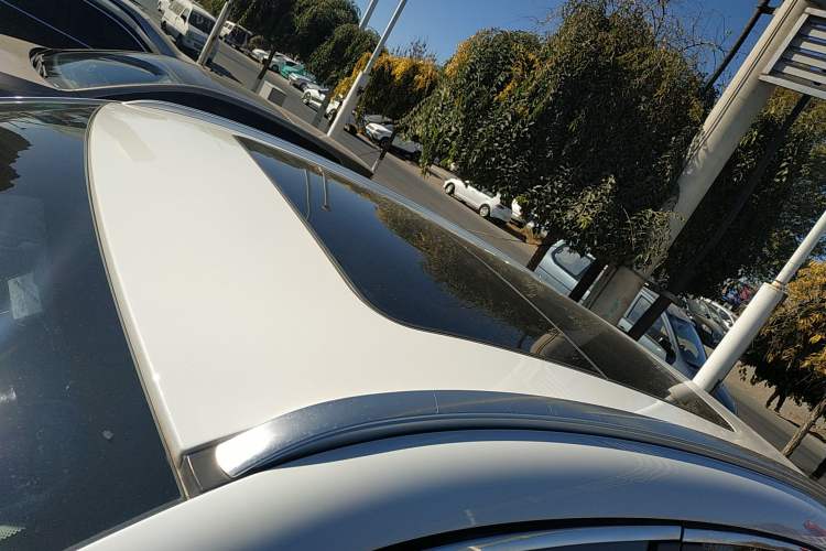 Used Qoros 5 2019 1.6T Automatic Zhiyun Connect (AliOS) Edition Prestige Model Roof