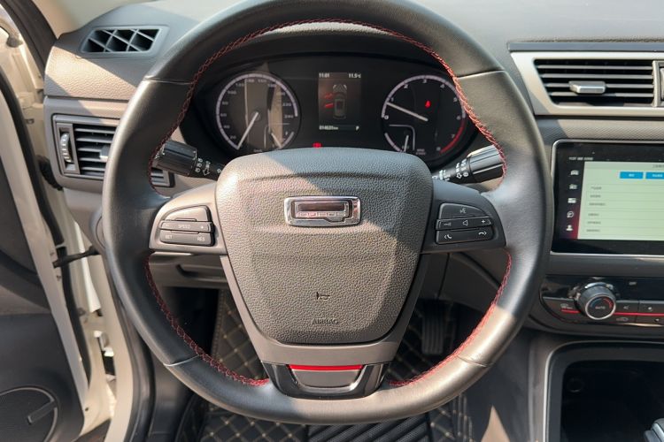 Used Qoros 5 2019 1.6T Automatic Zhiyun Connect (AliOS) Edition Prestige Model Steering Wheel