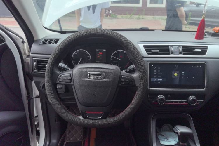 Used Qoros 5 2019 1.6T Automatic Zhiyun Connect (AliOS) Edition Prestige Model Steering Wheel