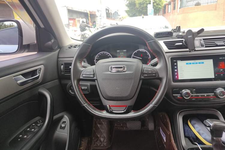 Used Qoros 5 2019 1.6T Automatic Zhiyun Connect (AliOS) Edition Prestige Model Steering Wheel