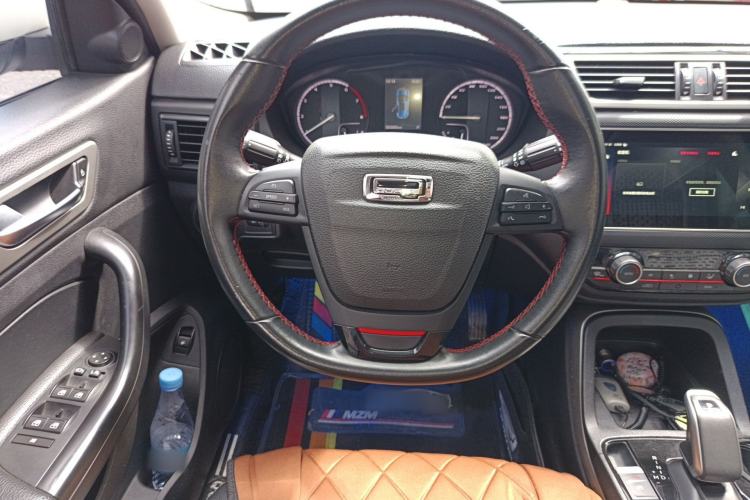 Used Qoros 5 2019 Qoros 5S 1.6 TGDI Prestige Model Steering Wheel