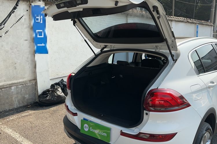 Used Qoros 5 2019 1.6T Automatic Zhiyun Connect (AliOS) Edition Prestige Model Trunk
