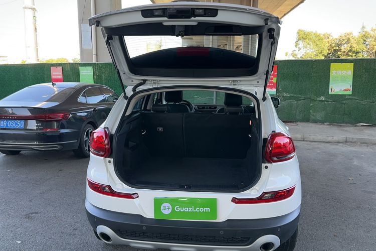 Used Qoros 5 2019 1.6T Automatic Zhiyun Connect (AliOS) Edition Prestige Model Trunk