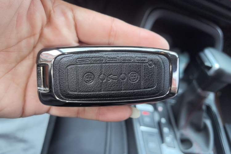 Used Qoros 5 2019 1.6T Automatic Zhiyun Connect (AliOS) Edition Prestige Model Vehicle Key