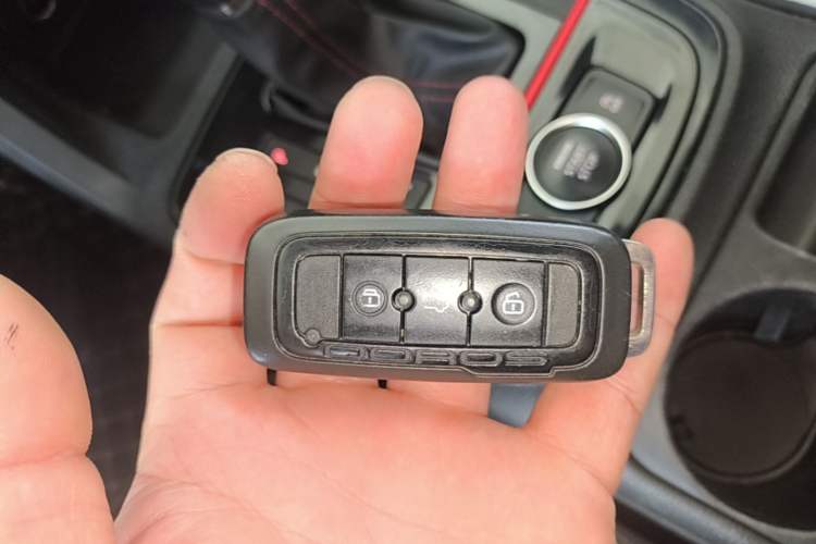 Used Qoros 5 2019 1.6T Automatic Zhiyun Connect (AliOS) Edition Prestige Model Vehicle Key