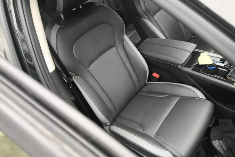 Used Qoros 7 2020 1.8T Cruise Luxury Model Right Front Seat