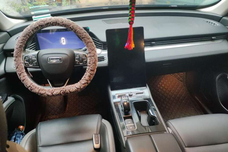 Used Qoros 7 2020 1.6T Cruise Luxury Model Center Console