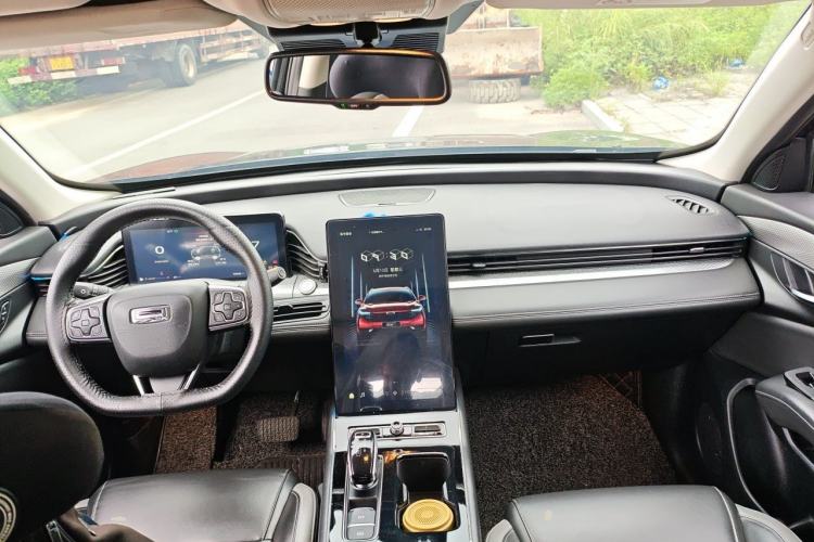 Used Qoros 7 2020 1.8T Cruise Luxury Model Center Console