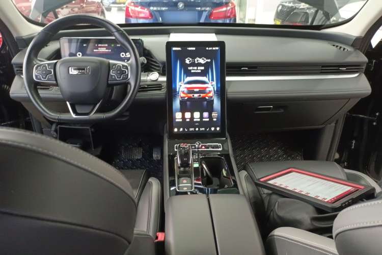 Used Qoros 7 2020 1.8T Flagship Navigation Model Center Console