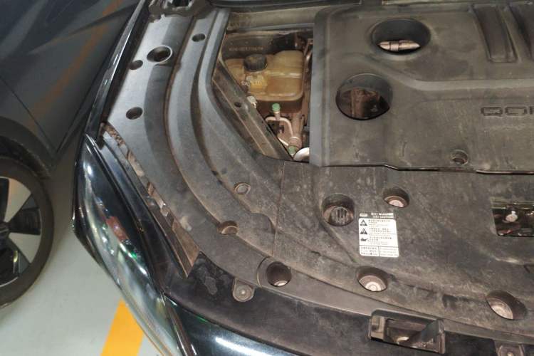 Used Qoros 7 2020 1.6T Escort Elite Model Engine Bay Right