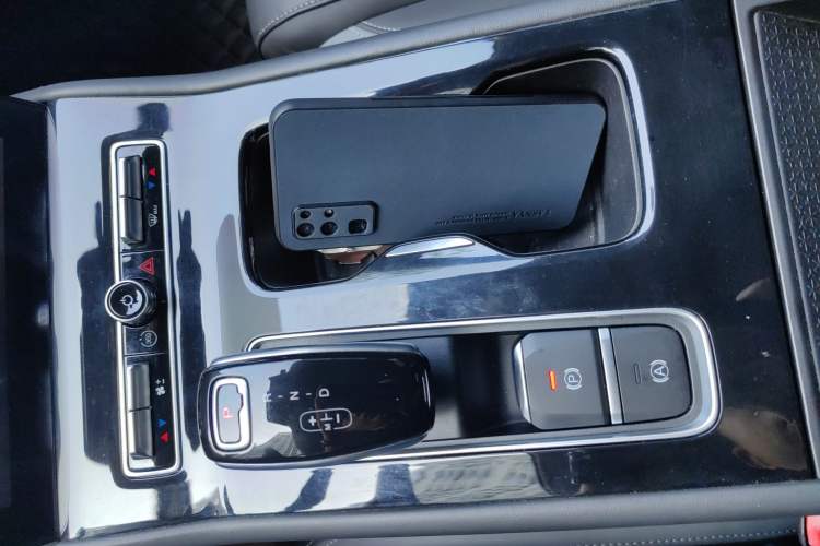 Used Qoros 7 2020 1.6T Cruise Luxury Model Gear Lever