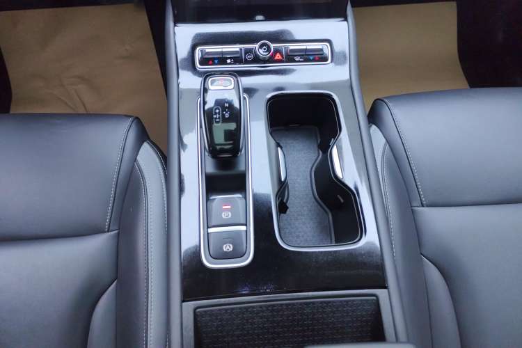 Used Qoros 7 2020 1.8T Cruise Luxury Model Gear Lever