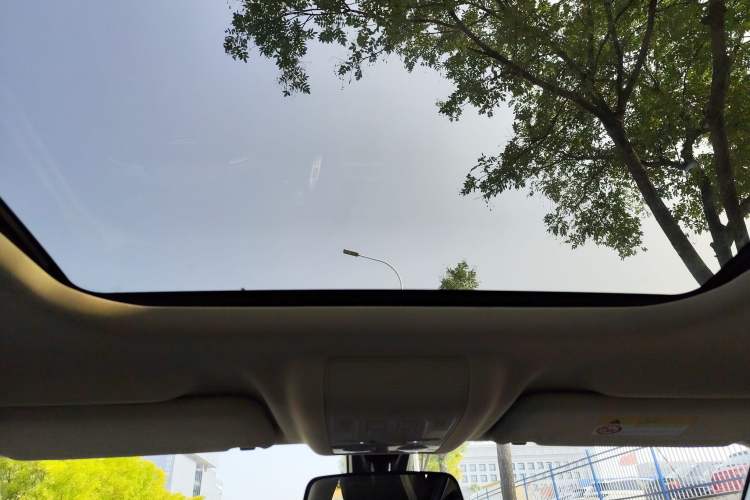 Used Qoros 7 2020 1.6T Escort Elite Model Headliner