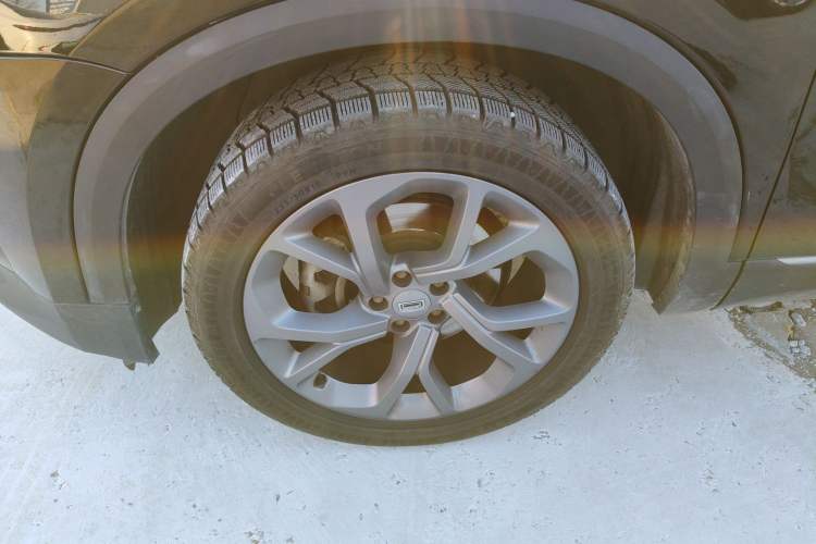 Used Qoros 7 2020 1.6T Cruise Luxury Model Left Front Wheel Hub