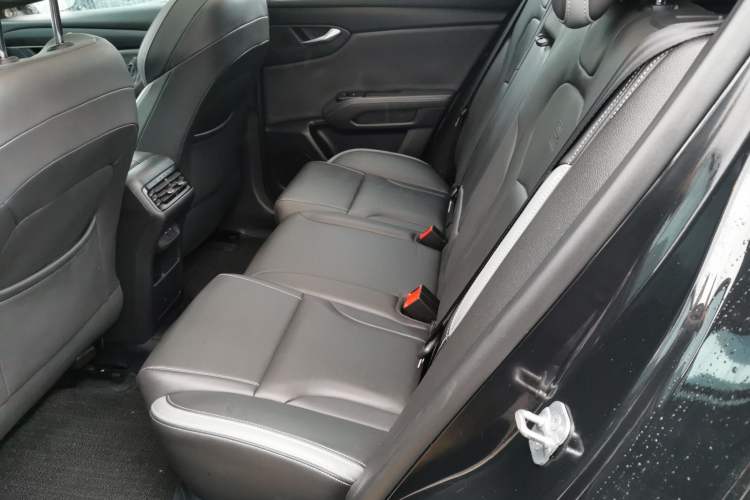 Used Qoros 7 2020 1.8T Escort Elite Edition Left Rear Seat