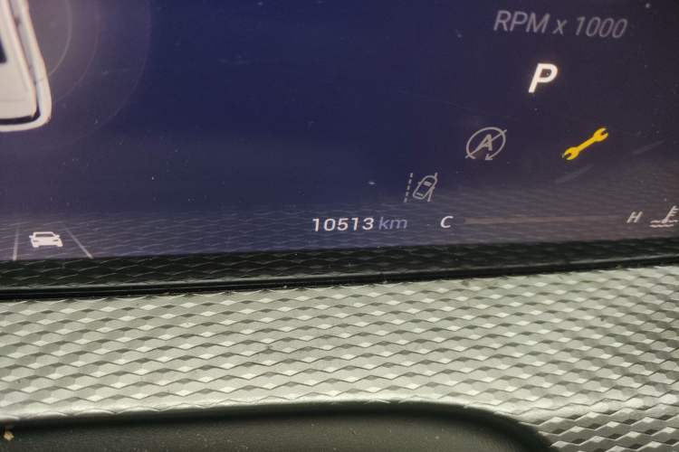 Used Qoros 7 2020 1.6T Cruise Luxury Model Odometer Close Up
