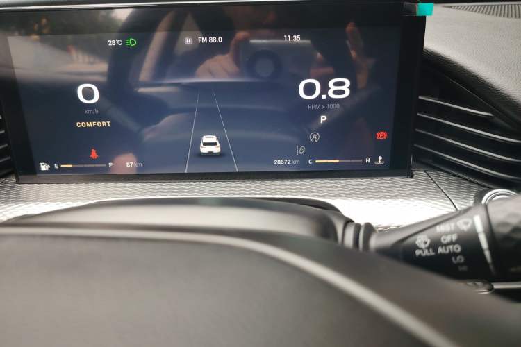 Used Qoros 7 2020 1.6T Cruise Luxury Model Odometer Close Up
