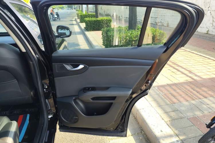 Used Qoros 7 2020 1.6T Escort Elite Model Right Rear Door Interior