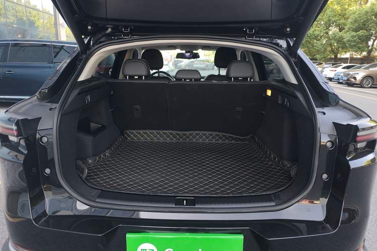 Used Qoros 7 2020 1.6T Escort Elite Model Trunk