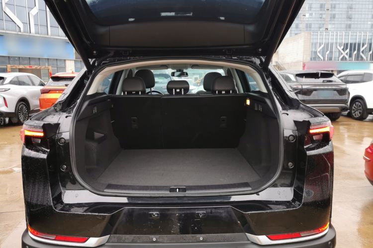 Used Qoros 7 2020 1.8T Escort Elite Edition Trunk