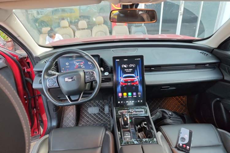 Used Qoros 7 2020 1.8T Escort Elite Edition Center Console