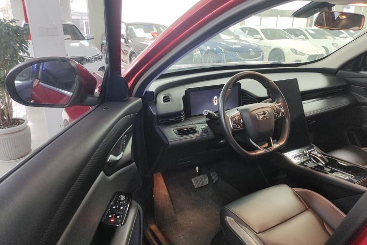Used Qoros 7 2020 1.6T Escort Elite Model Driver Seat